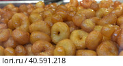 Turkish Street Dessert Halka Tatlisi. Стоковое фото, фотограф Анна Кривицкая / Фотобанк Лори