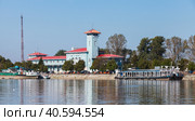 Giurgiu port view on a sunny day with administrative buildings (2014 год). Стоковое фото, фотограф EugeneSergeev / Фотобанк Лори