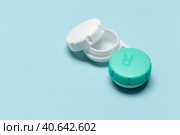 eye contact lenses. Стоковое фото, фотограф Сергей Толмачёв / Фотобанк Лори