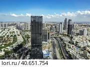 Top view of Tel Aviv, Ayalon Highway and Ramat Gan district from the observation deck of the round tower of the Azrieli center. Israel (2017 год). Редакционное фото, фотограф Наталья Волкова / Фотобанк Лори