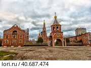 The Cathedral of the Holy Equal-to-the-Apostles Prince Vladimir, Novocheboksarsk (2017 год). Редакционное фото, фотограф Анна Кривицкая / Фотобанк Лори