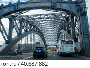 24,09,2016. Russia, Peterburg, Peter the Great's Bridge. Редакционное фото, фотограф Анна Кривицкая / Фотобанк Лори