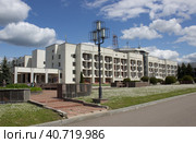 Современные корпуса санатория "Марфинский". Марфино, Московская область, Мытищинский район (2023 год). Редакционное фото, фотограф Елена Орлова / Фотобанк Лори