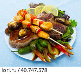 Meshana skara - dish of Bulgarian cuisine. Стоковое фото, фотограф Яков Филимонов / Фотобанк Лори