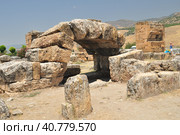 Hie rapolis Ancient City Ruin in Pa mukkale in Turkey. Стоковое фото, фотограф Анна Кривицкая / Фотобанк Лори