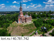 Россия, Московская область, Можайск, вид на Никольский собор в солнечный летний день (2022 год). Редакционное фото, фотограф glokaya_kuzdra / Фотобанк Лори