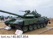 Волгоградская область, Средняя Ахтуба, Россия. Военная техника, основной боевой танк Т-90А в парке Патриот. (2020 год). Редакционное фото, фотограф Андрей Цыганков / Фотобанк Лори