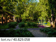 Сад Дети Кулибина в Нижнем Новгороде (2023 год). Стоковое фото, фотограф Илья Старков / Фотобанк Лори