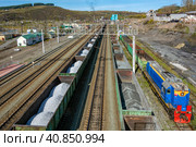Access roads at Mundybash railway station. Стоковое фото, фотограф Ольга Остроухова / Фотобанк Лори