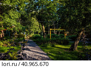 Сквер Сад Дети Кулибина (2023 год). Редакционное фото, фотограф Илья Старков / Фотобанк Лори