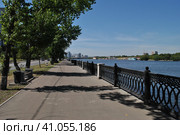 Нагатинская набережная. Район Нагатинский затон, Москва, Россия (2014 год). Редакционное фото, фотограф lana1501 / Фотобанк Лори