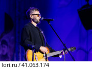 Концерт группы "Uma2rman". Владимир Кристовский (2023 год). Редакционное фото, фотограф Михаил Ворожцов / Фотобанк Лори