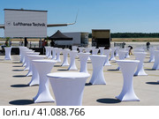 BERLIN, GERMANY - JUNE 23, 2022: Lufthansa presentation preparations. Exhibition ILA Berlin Air Show 2022. Редакционное фото, фотограф Sergey Kohl / Фотобанк Лори