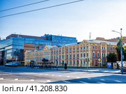 Вдовий дом (НГТУ им. Р. Е. Алексеева, общежитие № 2, Нижний Новгород) (2023 год). Редакционное фото, фотограф Илья Старков / Фотобанк Лори