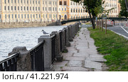 Saint Petersburg, Russia, July 22, 2023: Fontanka River embankment. Редакционное фото, фотограф Igor Skripachev / Фотобанк Лори