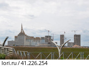 Современная архитектура Санкт-Петербурга . ЖК "Golden City" на намыве Васильевского острова. (2023 год). Редакционное фото, фотограф Татьяна Шикова / Фотобанк Лори