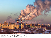 Дым от тепловой электростанции на закате (2017 год). Стоковое фото, фотограф Иван Губанов / Фотобанк Лори