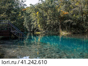 Beautiful natural background. Blue Lake in Kazan. Russia, Republic of Tatarstan, Kazan, September 2023. Стоковое фото, фотограф Photojuli / Фотобанк Лори