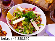 Turkish traditional choban salad. Стоковое фото, фотограф Яков Филимонов / Фотобанк Лори