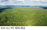 Южный Урал летом: Зилаирский район, горная тайга. Вид с воздуха. Southern Urals in the summer: Zilairsky district, mountain taiga. Aerial view. Стоковое видео, видеограф Евгений Романов / Фотобанк Лори