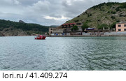 Морской пейзаж. Бухта Балаклава, Крым (2023 год). Редакционное видео, видеограф Виктория Кольцова / Фотобанк Лори