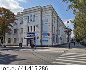 Тирасполь, Приднестровье, Молдова. Здание почты. (2023 год). Редакционное фото, фотограф Александра Селина / Фотобанк Лори