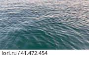Море волнуется. Стоковое видео, видеограф Арина Ермолаева / Фотобанк Лори