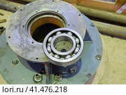 Friction bearing. Detail of an asynchronous electric motor. Repa. Стоковое фото, фотограф Леонид Еремейчук / Фотобанк Лори