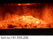 Hot coals in the stove. Стоковое фото, фотограф Леонид Еремейчук / Фотобанк Лори