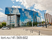 Бизнес-центр Delta plaza. 2-й Сыромятнический переулок, дом 1. Москва (2023 год). Редакционное фото, фотограф E. O. / Фотобанк Лори