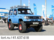 Toyota Land Cruiser Prado 70 (2023 год). Редакционное фото, фотограф Art Konovalov / Фотобанк Лори