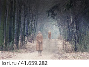 The old man leaves the road among the trees. Alzheimer's disease and withdrawal from life. Senile dementia and memory loss. Depressive state at retirement age. Problems of the older generation. Стоковое фото, фотограф Андрей Журавлев / Фотобанк Лори