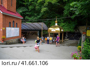 Orthodox church in the village of Holy Pen. Sights of the Krasnodar Territory. (2017 год). Редакционное фото, фотограф Леонид Еремейчук / Фотобанк Лори