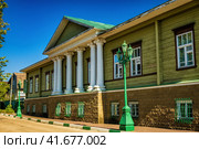 Дом уездного земства (Арзамас) (2023 год). Редакционное фото, фотограф Илья Старков / Фотобанк Лори