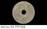 Монета Испании 50 сентимо 1963, черный фон. Obverse of Spain coin 50 centimos 1963, isolated in black background. Close up view. Стоковая анимация, аниматор Александр Кузнецов / Фотобанк Лори