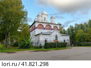 Церковь Троицы Живоначальной. Старая Русса, Новгородская область (2020 год). Стоковое фото, фотограф Александр Щепин / Фотобанк Лори