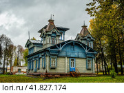 Деревянный терем лесопромышленника Беляева ()Воскресенское, Нижегородская область) (2021 год). Стоковое фото, фотограф Илья Старков / Фотобанк Лори