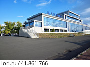 Город Казань. Здание речного вокзала (2023 год). Стоковое фото, фотограф Александр Тараканов / Фотобанк Лори