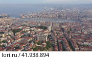 Aerial view of town and port in Marseille city with of sailboats and yachts. France. Стоковое видео, видеограф Яков Филимонов / Фотобанк Лори