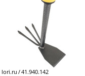 Садовый инструмент для прополки грядок на белом фоне. Garden hoe tool isolated on white background. Стоковое фото, фотограф Татьяна Д / Фотобанк Лори