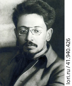 Яков Михайлович Свердлов (1885-1919) российский революционер, советский политический и государственный деятель. Председатель Всероссийского центрального исполнительного комитета (ВЦИК). Петроград, ноябрь 1917 года. Редакционное фото, фотограф Сергей Елизарьев / Фотобанк Лори