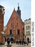 Krakow, Poland, December 23, 2018: Church of St. Barbara, 9 Little Market Square Maly Rynek. Редакционное фото, фотограф Алексей Антипов / Фотобанк Лори