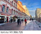 Доходный дом А. И. Урусова зимой. Россия, город Москва, улица Арбат, 32. Редакционное фото, фотограф Овчинникова Ирина / Фотобанк Лори