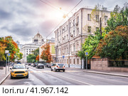 Старинные здания и особняки, особняк Носенкова, Поварская улица, Москва (2023 год). Редакционное фото, фотограф Baturina Yuliya / Фотобанк Лори
