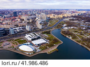 Downtown Minsk on Svislach river. Стоковое фото, фотограф Яков Филимонов / Фотобанк Лори