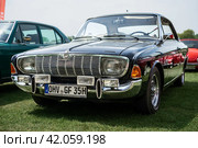 WERDER (HAVEL), GERMANY - MAY 20, 2023: The mid-size car Ford Taunus 20M P5. Oldtimer - Festival Werder Classics 2023. Редакционное фото, фотограф Sergey Kohl / Фотобанк Лори