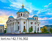 Собор Казанской иконы Божией Матери вечер. Казанский Богородицкий мужской монастырь. Город Казань. Республика Татарстан. Россия (2023 год). Стоковое фото, фотограф Александр Тараканов / Фотобанк Лори