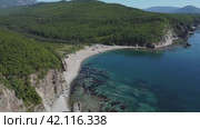 Пляж Второе Лангоу и японское море, видео с дрона. Стоковое видео, видеограф Павел Сапрыкин / Фотобанк Лори