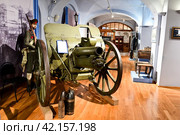 Гаубица производства английской фирмы "Coventry Ordnance Works", системы "Vickers Limited". Калибр 4,5 дюймов или 114,3мм. 1917 год. (Национальный музей Республики Татарстан). Город Казань (2023 год). Редакционное фото, фотограф Александр Тараканов / Фотобанк Лори