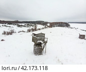 Заброшенная деревянная мельница в деревне Погоролец. Россия, Архангельская область, Мезенский район (2021 год). Стоковое фото, фотограф Яковлев Сергей / Фотобанк Лори